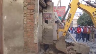 Bulldozer Action in Sambhal: Uttar Pradesh Electricity Department, Police Demolish Illegal Encroachments in UP (Watch Video)