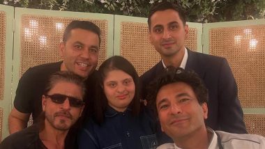 Shah Rukh Khan Dines at Chef Vikas Khanna's NYC Restaurant Bungalow, Chef Calls It a 'Cherished Moment' (View Post)