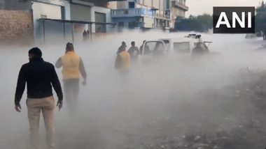 Carbon Dioxide Leak in Jaipur: Gas Leakage at Ajmera Gas Plant in Vishwakarma Industrial Area Causes Panic, No Casualties Reported (Watch Video)