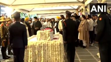 Dr Manmohan Singh Funeral: Former Prime Minister’s Mortal Remains Reach Nighambodh Ghat for Last Rites (Watch Videos)