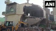 Uttar Pradesh: Portion of 185-Year-Old Noori Masjid in Fatehpur Demolished by Local Authorities; Claims Illegal and Obstructing Widening of Banda-Bahraich Highway (Watch Videos)