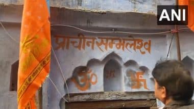 Devotees Paint ‘Om Namah Shivaya’ on Walls of the Newly Discovered Shiv-Hanuman Temple in Sambhal