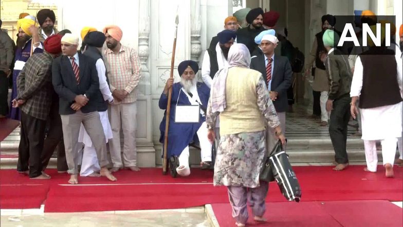 Sukhbir Badal Performs 'Sewadar' Duty at Golden Temple, Others Clean Washrooms