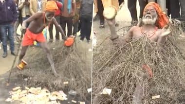 ‘Kaante Wale Baba’ Attracts Eyeballs at Maha Kumbh Mela 2025 As Seer Ramesh Kumar Manjhi Lays on Thorns at Prayagraj Holy Sangam (Watch Video)