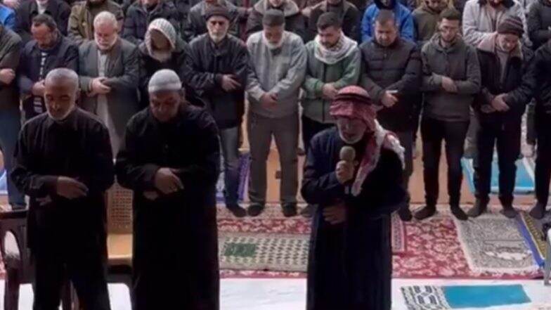 Gaza: Palestinians Return for Friday Prayers at Grand Omari Mosque After 16 Months of Conflict (Watch Video)