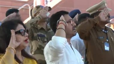 Republic Day 2025: Aamir Khan Sings National Anthem, Celebrates 76th Gantantra Diwas at the Statue of Unity in Kevadia, Gujarat (Watch Video)