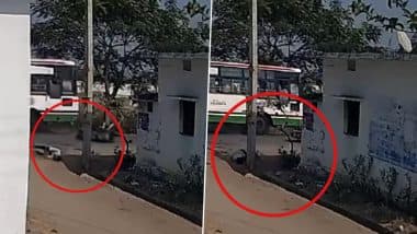 Accident Caught on Camera in Telangana: RTC Bus Collides With Bike in Utkoor, 2 Critically Injured (Watch Video)