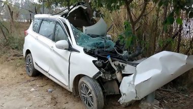 Haridwar Road Accident: 4 Dead, 1 Injured As Car Collides With Parked Truck on Delhi-Haridwar Highway, Disturbing Video Surfaces