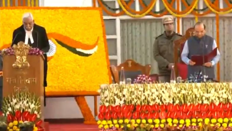 Delhi HC Gets New Chief Justice: LG Vinai Kumar Saxena Administers Oath to Justice Devendra Kumar Upadhyaya at Raj Nivas (Watch Video)
