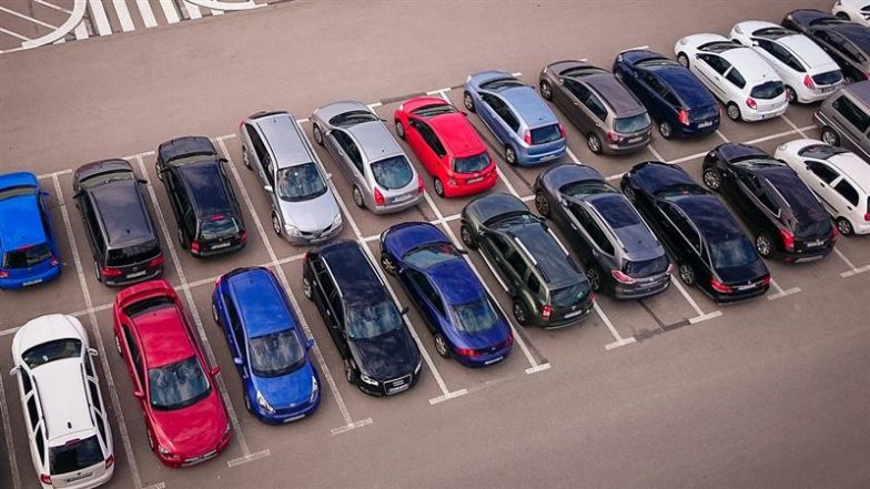 ‘Parking Area’ Certificate Needed for New Vehicle Registrations? Maharashtra Govt Mulls Mandatory Parking Proof