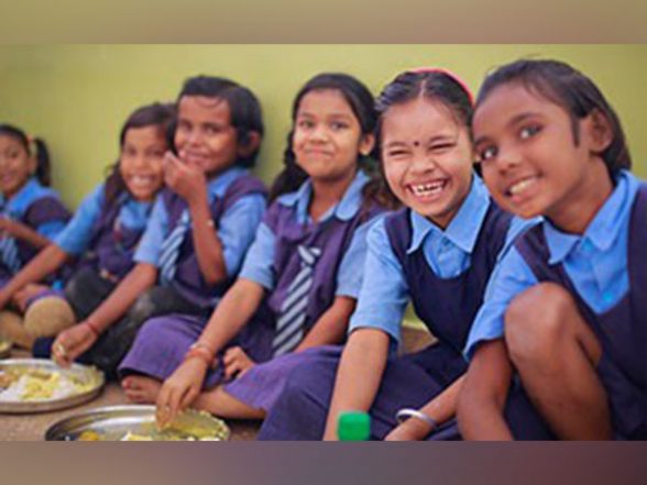 India News | Bihar: District Education Officer Directs Private Schools in Kishanganj to Teach Urdu