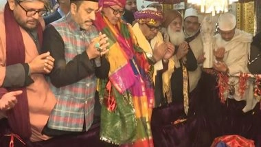 India News | Union Minister Kiren Rijiju Offers 'chadar' at Nizamuddin Dargah Ahead of Ajmer Sharif Visit
