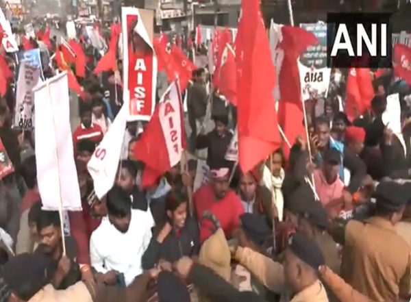 India News | AISA Stages Protest Demanding Cancellation of BPSC Exam