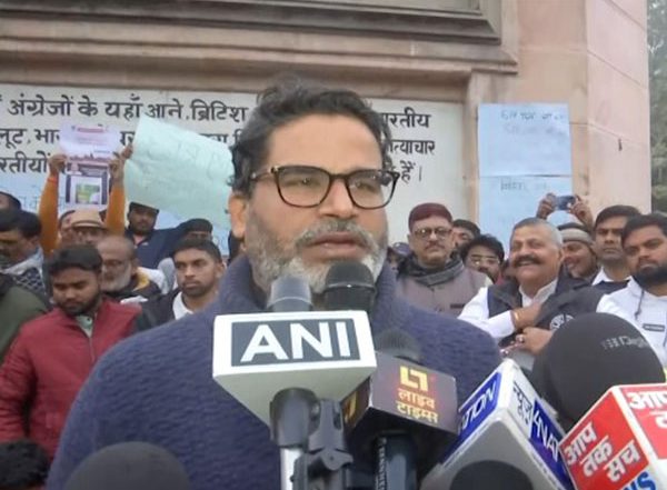 India News | Let Students Decide Future Action: Prashant Kishor Continues Protest in Support of BPSC Aspirants