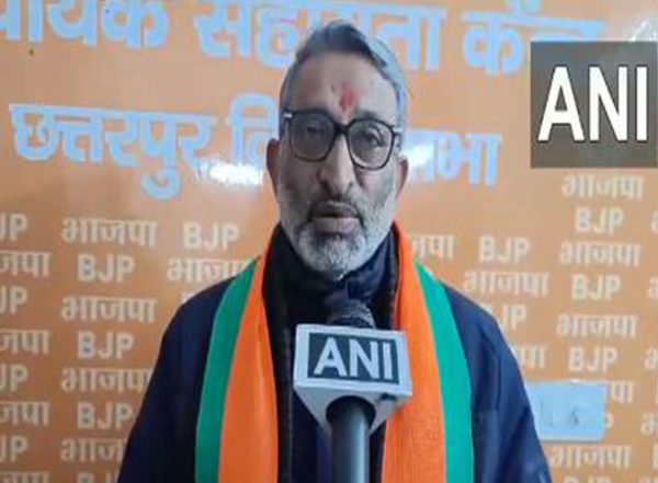 India News | People of Delhi Fed Up with AAP, Will Vote Them Out: BJP's Chhatarpur Candidate Tanwar