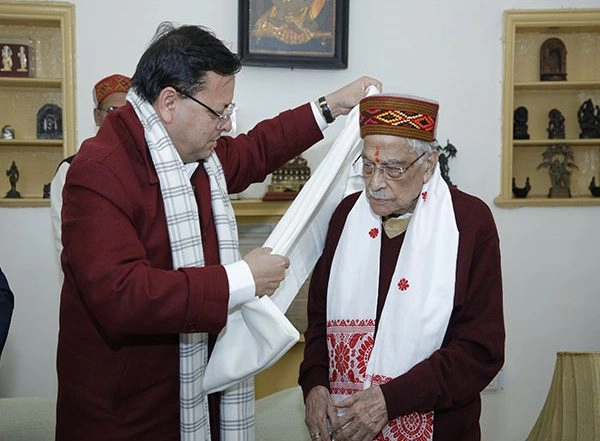 India News | Uttarakhand CM Dhami Meets Murli Manohar Joshi on His Birthday