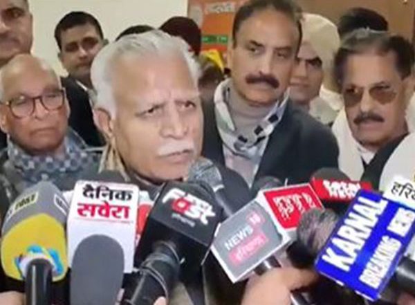 India News | Centre Ready for Talks, Farmers Shouldn't Set Conditions: Union Minister Manohar Lal Khattar