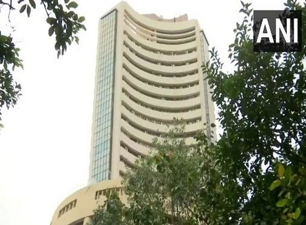 Business News | Nifty, Sensex Start Fresh Week with Gains, Earning Season for Q3 Results Start Today