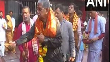 India News | Guwahati: Union Minister Rajiv Ranjan Singh Offers Prayers at Maa Kamakhya Temple