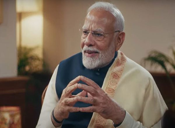 India News | Designation Makes No Difference to Me, I Am the Same Person Who Once Used to Sit on Floor: PM Modi