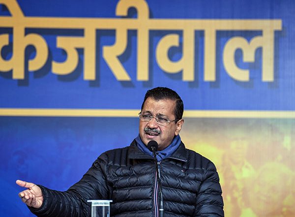 India News | Arvind Kejriwal Writes to CEC, Urges Action Against Irregularities in Voter List in New Delhi Assembly Constituency