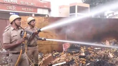 India News | WB: Fire Breaks out at Food Stall Near Sealdah Railway Station in Kolkata; No Casualties