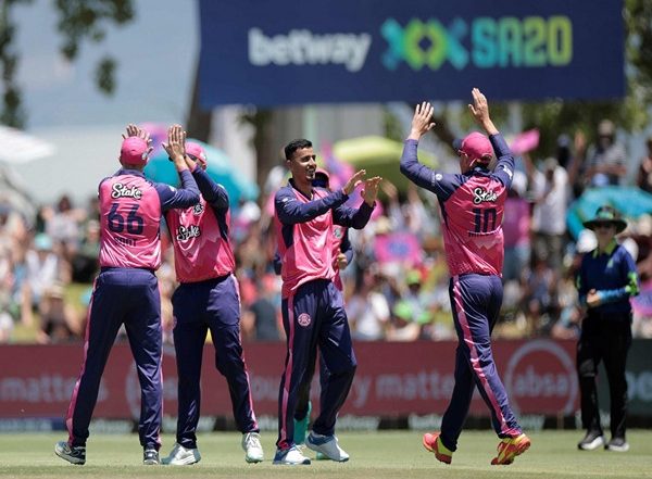 Sports News | SA20: Pretorius Helps Paarl Royals Clinch Massive Nine-wicket Victory over Sunrisers Eastern Cape