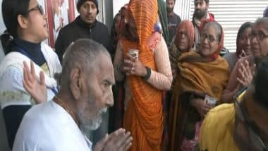 India News | Ageless Devotion: 128-yrs-old Swami Shivanand Saraswati Steals the Show at Maha Kumbh