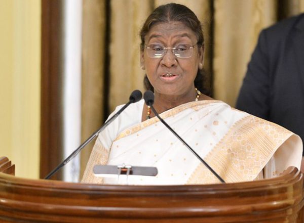 India News | President Murmu Extends Greetings on Lohri, Makar Sankranti, Pongal, Magh Bihu