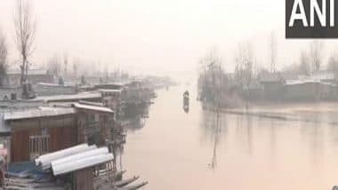 India News | Srinagar: Thin Layer of Ice Forms on Dal Lake as Cold Wave Continues to Engulf Kashmir