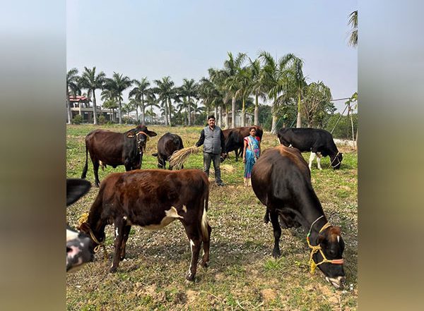 Business News | Prakash Group Empowers Rural Women by Distributing Cows Ranchi