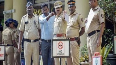 India News | Police Take Possession of Blade Fragment Extracted from Saif's Back, Recovery of Remaining Part Ongoing, Says Police