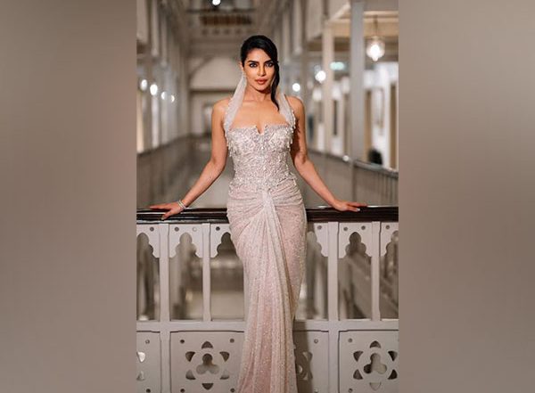 Entertainment News | Priyanka Chopra in Hyderabad, Fans Speculate Project with SS Rajamouli and Mahesh Babu