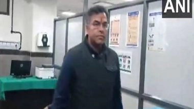 India News | BJP Candidate Meets Injured Youth as AAP Claims Attack on Kejriwal; BJP Hits Back