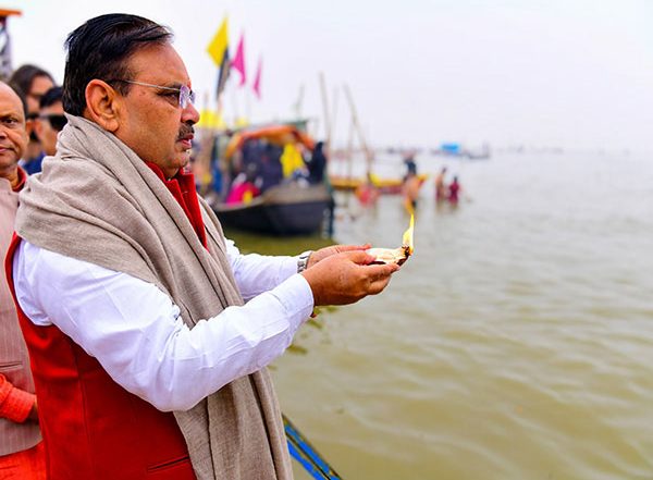 India News | Rajasthan CM Bhajan Lal Sharma Takes Holy Dip at Sangam on 7th Day of Maha Kumbh