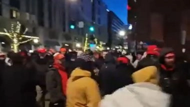 World News | People Start to Gather Outside US Capitol Rotunda Building Ahead of Trump's Inauguration