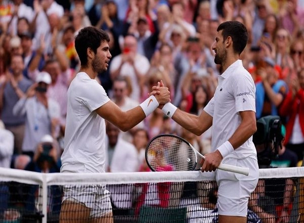 Sports News | Australian Open Quarterfinals: Djokovic, Alcaraz, Swiatek, Sabalenka in Key Clashes