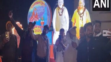 India News | Amid Mahakumbh Festivities, Devotees Gather at Temples in Ayodhya