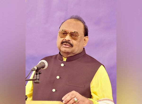 World News | MQM Founder Leader Altaf Hussain Congratulates Donald Trump on Assuming Office as US President