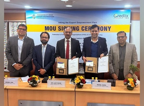 Business News | FIEO and Credlix Sign MoU to Empower Indian Exporters with Financial and Logistical Support