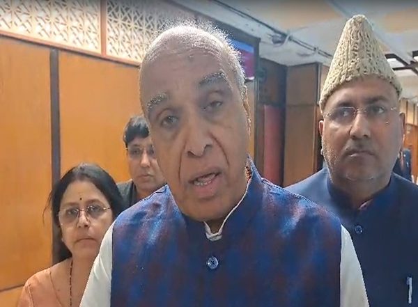 India News | Chaos at Waqf JPC Meer, Chairman Jagdambika Pal Accuses TMC MP of Using Unparliamentray Language