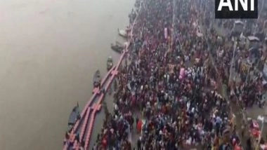India News | Prayagraj: Over 48.76 Lakh Devotees Visit Mahakumbh on Friday Till 8 Pm