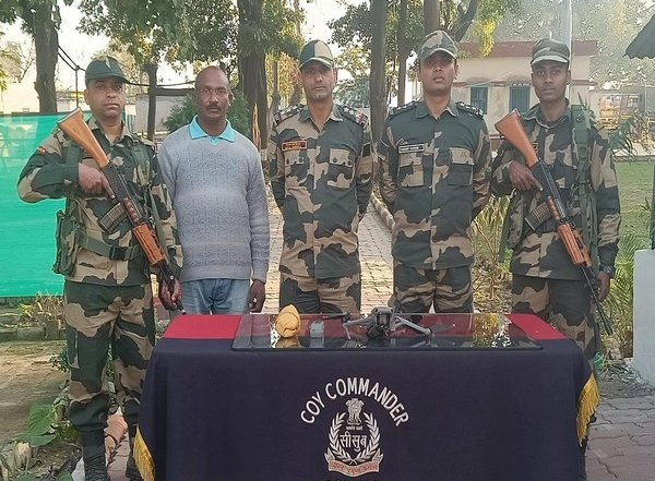 India News | BSF Seizes Drone, Drugs Near Punjab Border in Amritsar