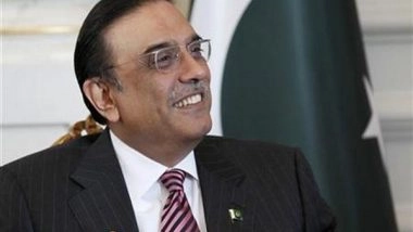 World News | Inquiry in Toshakhana Case Begins Against Ex-Pak President Asif Ali Zardari