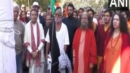 India News | Spiritual Leaders Unfurl Tricolour at Maha Kumbh on 76th Republic Day