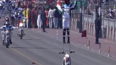 India News |  Corps of Signals of Indian Army --'Daredevils' Showcase Skills at the Republic Day