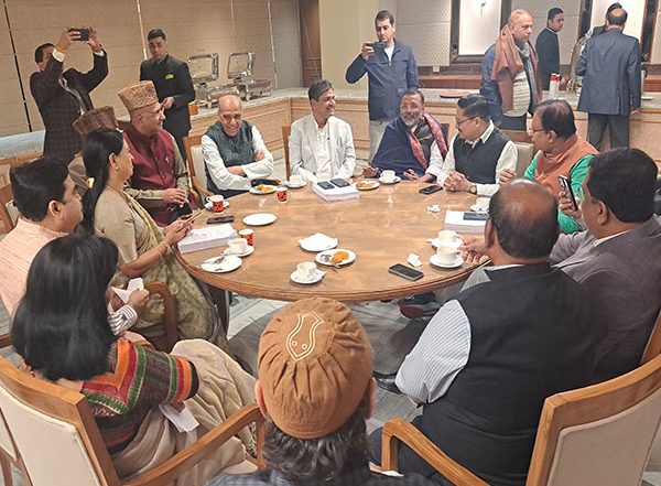 India News | JPC on Waqf Adopts Draft Report and Amended Revised Bill, Opposition Submits Dissent Note