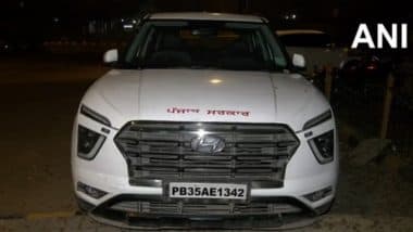 India News | Punjab Govt Issues Clarification After Delhi Police Seizes Cash, Liquor from Car with 'Punjab Sarkar' Written on It