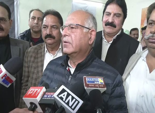 India News | Tariq Hamid Karra Condemns Gandhi's Assassination, Divisive Agenda
