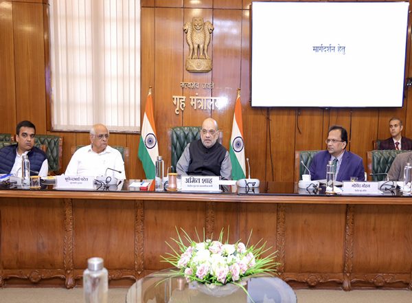 India News | Gujarat Govt Should Ensure Implementation of New Criminal Laws in All Commissionerates by April 30: Amit Shah to CM